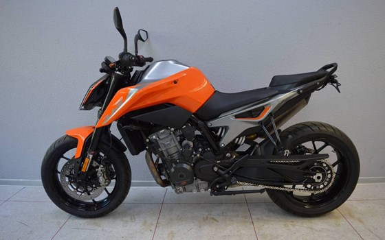 Gebrauchtmotorrad KTM 790 Duke - Bild 6