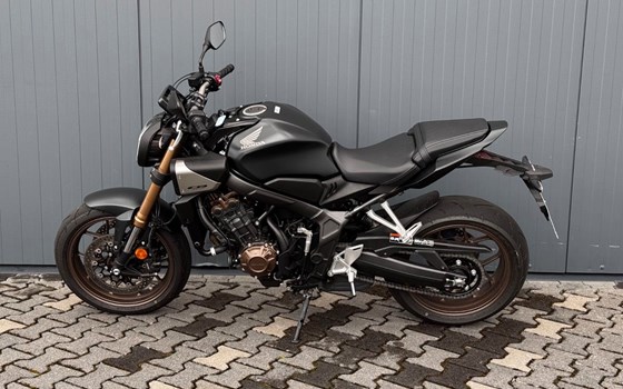 Gebrauchtmotorrad Honda CB650R E-Clutch - Bild 5