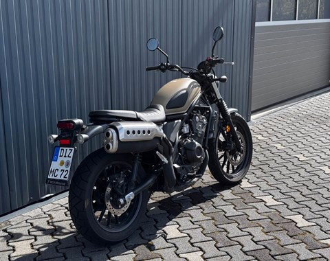 zum Vergrössern bitte anklicken!