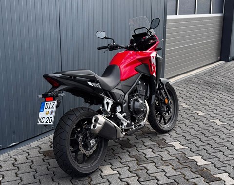 zum Vergrössern bitte anklicken!