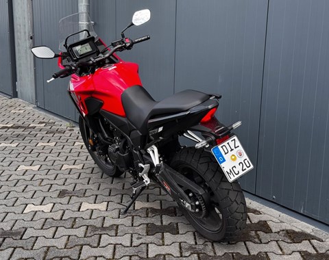 zum Vergrössern bitte anklicken!