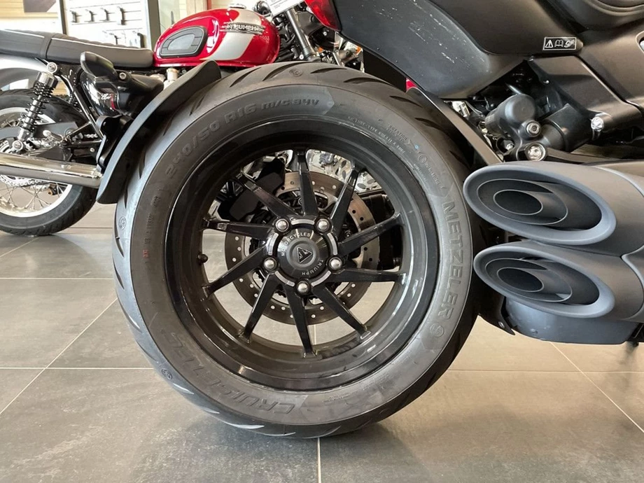 Angebot Triumph Rocket 3 Storm GT Bild 10: Angebot Triumph Rocket 3 Storm GT