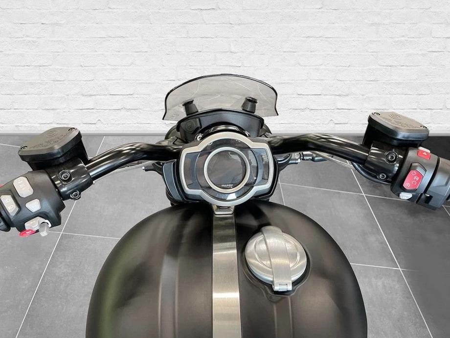 Angebot Triumph Rocket 3 Storm GT Bild 6: Angebot Triumph Rocket 3 Storm GT