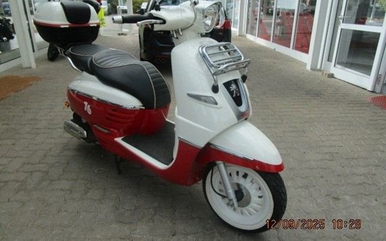 Gebrauchtmotorrad Peugeot Django 125 Sport - Bild 1