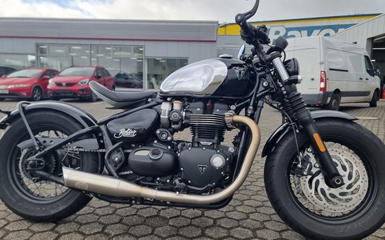 Gebrauchtmotorrad Triumph BONNEVILLE BOBBER CHROME EDITION - Bild 2
