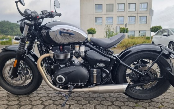 Gebrauchtmotorrad Triumph BONNEVILLE BOBBER CHROME EDITION - Bild 8