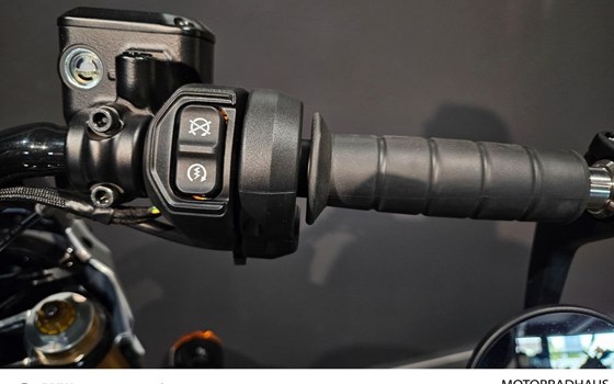 Gebrauchtmotorrad Indian 101 Scout - Bild 8