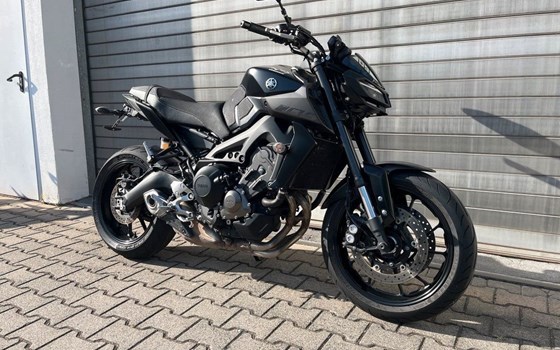 Gebrauchtmotorrad Yamaha MT-09 - Bild 2