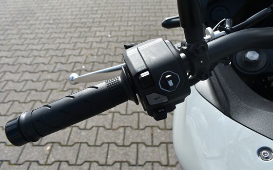 Gebrauchtmotorrad Honda XL750 Transalp - Bild 9