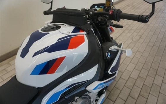 Gebrauchtmotorrad BMW M 1000 R - Bild 7 Gebrauchtmotorrad BMW M 1000 R - Bild 7