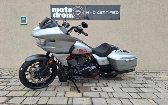 Neufahrzeug Harley-Davidson CVO Road Glide ST FLTRXSTSE - Bild 3 Neufahrzeug Harley-Davidson CVO Road Glide ST FLTRXSTSE - Bild 3