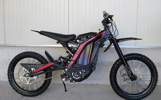 Gebrauchtmotorrad Sur-Ron Firefly Youth - Bild 1 Gebrauchtmotorrad Sur-Ron Firefly Youth - Bild 1