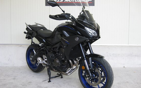 Gebrauchtmotorrad Yamaha Tracer 900 - Bild 2 Gebrauchtmotorrad Yamaha Tracer 900 - Bild 2