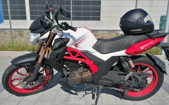 Gebrauchtmotorrad United Motors UM Xtreet RC 125 - Bild 6 Gebrauchtmotorrad United Motors UM Xtreet RC 125 - Bild 6