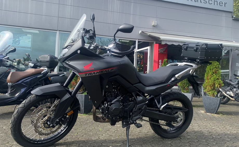 Offer Honda XL750 Transalp Bild 1: Offer Honda XL750 Transalp