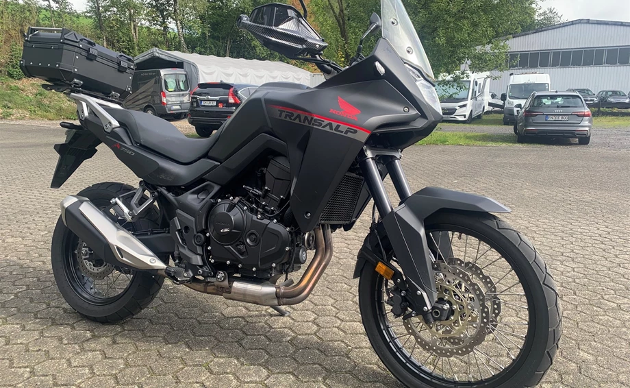 Offer Honda XL750 Transalp Bild 4: Offer Honda XL750 Transalp