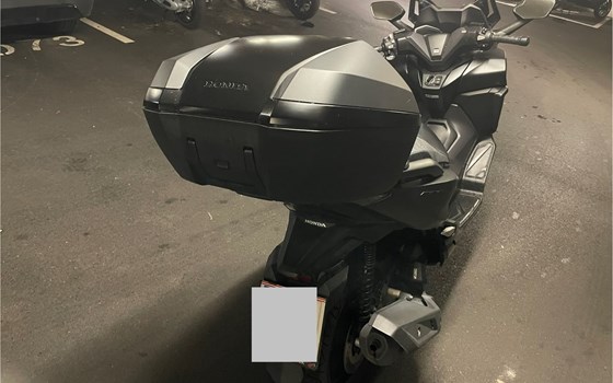 Gebrauchtmotorrad Honda Forza 125 - Bild 3 Gebrauchtmotorrad Honda Forza 125 - Bild 3