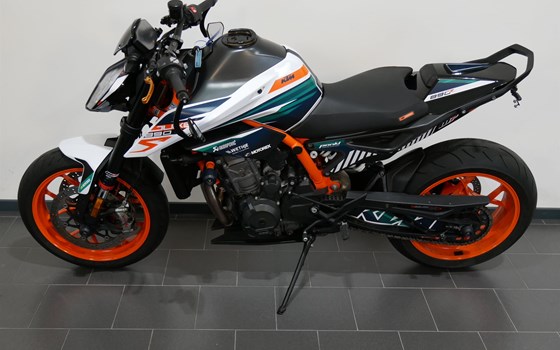 Gebrauchtmotorrad KTM 890 Duke R - Bild 1