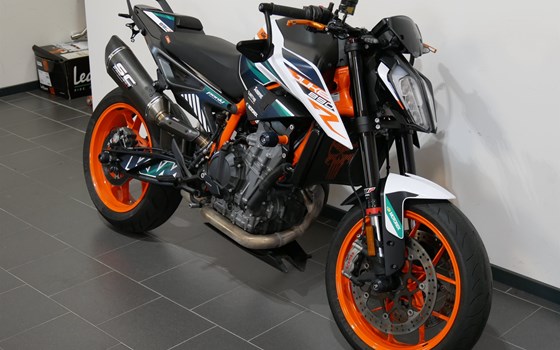 Gebrauchtmotorrad KTM 890 Duke R - Bild 4