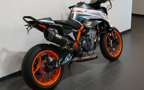 Gebrauchtmotorrad KTM 890 Duke R - Bild 7