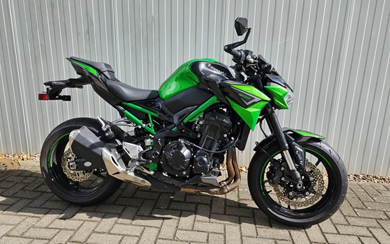Gebrauchtmotorrad Kawasaki Z900 - Bild 1
