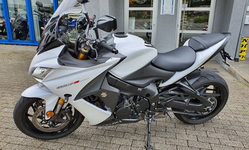 Suzuki GSX-S1000F