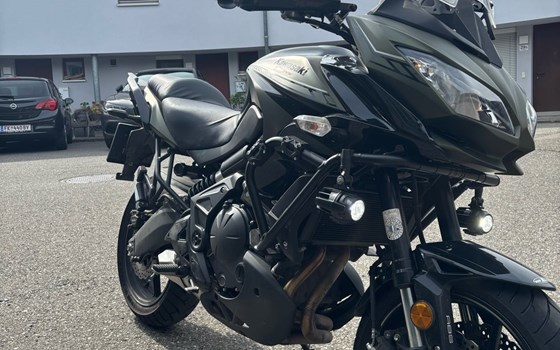 Gebrauchtmotorrad Kawasaki Versys 650 - Bild 2 Gebrauchtmotorrad Kawasaki Versys 650 - Bild 2