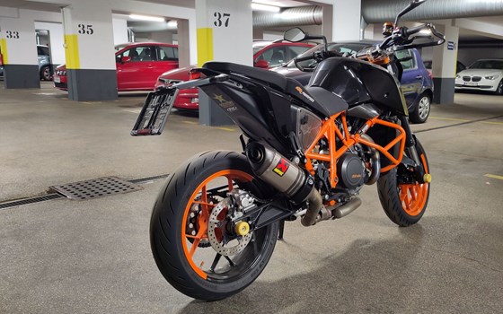 Gebrauchtmotorrad KTM 690 Duke R - Bild 2 Gebrauchtmotorrad KTM 690 Duke R - Bild 2