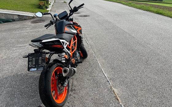 Gebrauchtmotorrad KTM 390 Duke - Bild 3 Gebrauchtmotorrad KTM 390 Duke - Bild 3