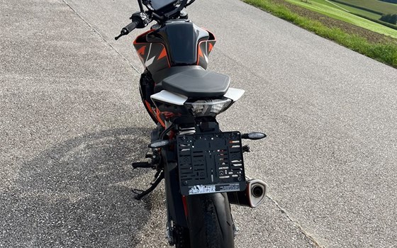 Gebrauchtmotorrad KTM 390 Duke - Bild 4 Gebrauchtmotorrad KTM 390 Duke - Bild 4
