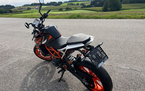 Gebrauchtmotorrad KTM 390 Duke - Bild 5 Gebrauchtmotorrad KTM 390 Duke - Bild 5