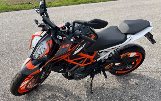 Gebrauchtmotorrad KTM 390 Duke - Bild 7 Gebrauchtmotorrad KTM 390 Duke - Bild 7