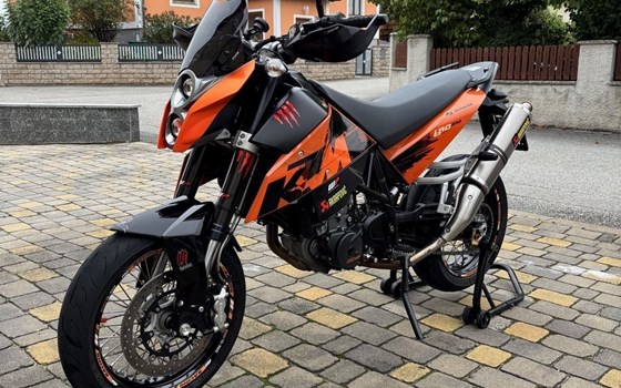Gebrauchtmotorrad KTM 690 Supermoto - Bild 4 Gebrauchtmotorrad KTM 690 Supermoto - Bild 4