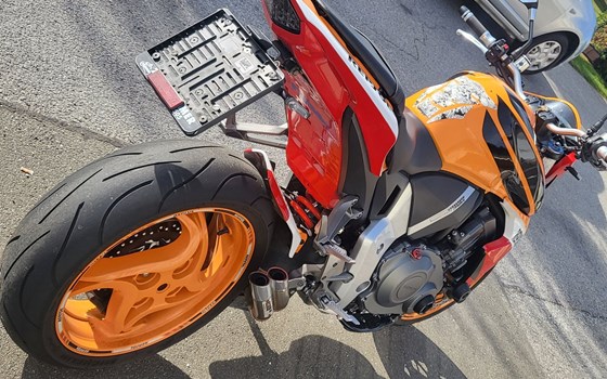 Gebrauchtmotorrad Honda CB 1000 R - Bild 6 Gebrauchtmotorrad Honda CB 1000 R - Bild 6