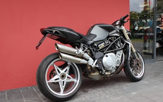 Motorrad Occasion MV Agusta Brutale 750 S - Bild 4