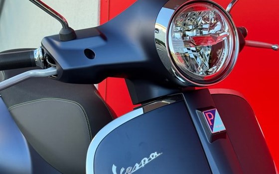 Neufahrzeug Vespa GTS 310 SuperTech - Bild 9