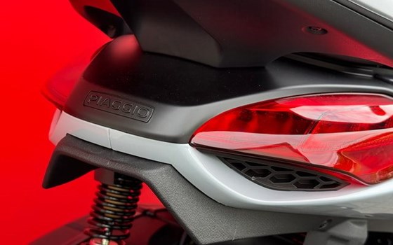 Neufahrzeug Piaggio Beverly 400 S - Bild 5