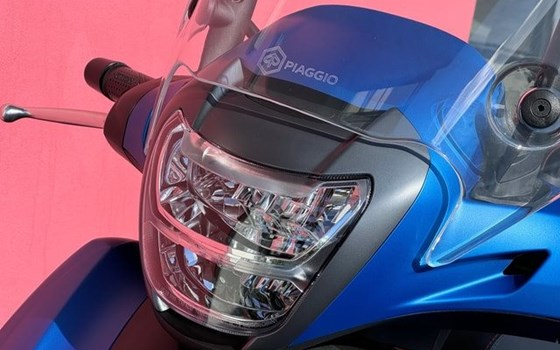 Neufahrzeug Piaggio Beverly 400 S - Bild 16