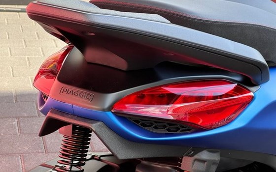 Neufahrzeug Piaggio Beverly 400 S - Bild 8