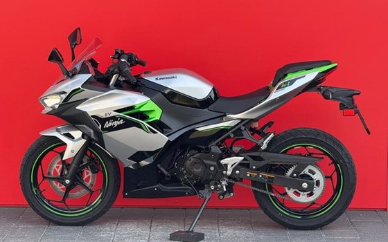 Neufahrzeug Kawasaki Ninja e-1 - Bild 3