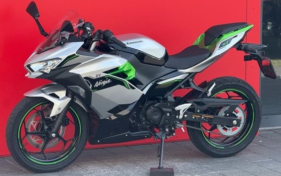 Neufahrzeug Kawasaki Ninja e-1 - Bild 6