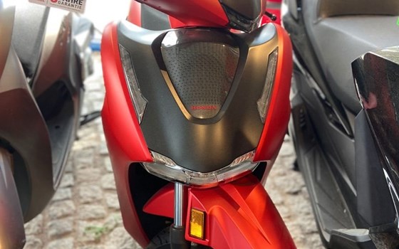 Neufahrzeug Honda SH350i - Bild 4