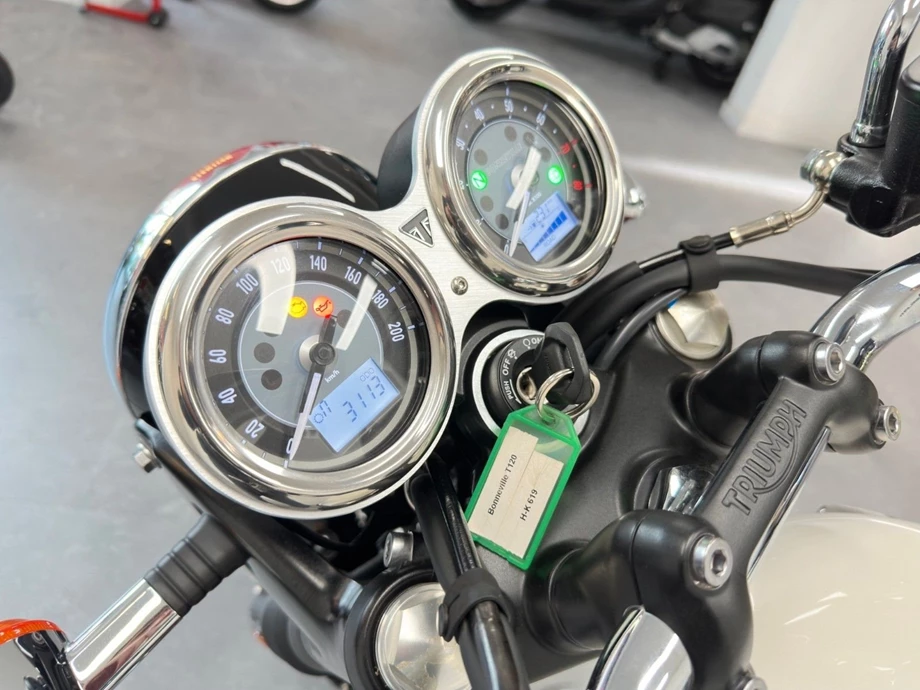 Angebot Triumph Bonneville T120 Bild 6: Angebot Triumph Bonneville T120