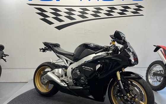 Gebrauchtmotorrad Honda CBR1000RR Fireblade - Bild 1