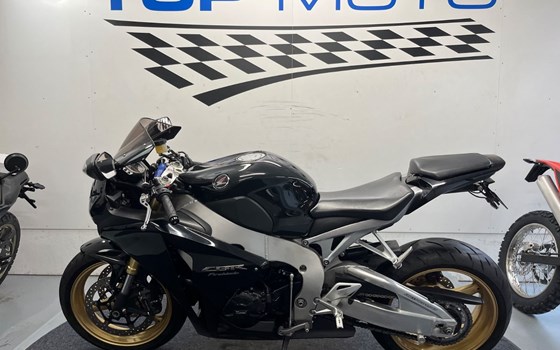 Gebrauchtmotorrad Honda CBR1000RR Fireblade - Bild 15