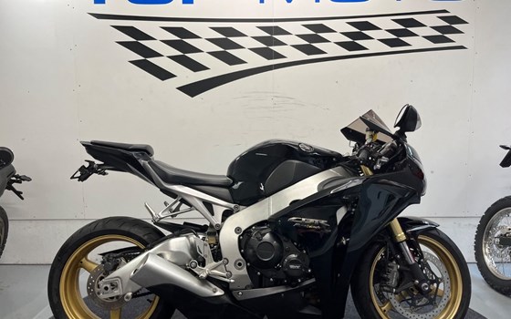 Gebrauchtmotorrad Honda CBR1000RR Fireblade - Bild 8