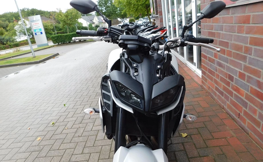 Angebot Yamaha MT-09 Bild 6: Angebot Yamaha MT-09