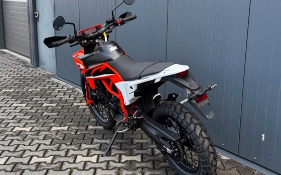 Neufahrzeug KTM 125 Enduro R - Bild 7