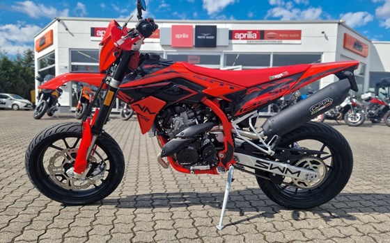 Neufahrzeug SWM SM 125 R - Bild 1