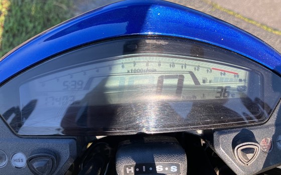 Gebrauchtmotorrad Honda CB 600 F Hornet - Bild 9 Gebrauchtmotorrad Honda CB 600 F Hornet - Bild 9